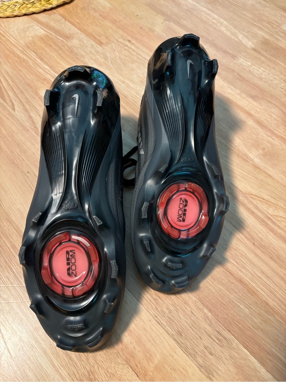 Nike Men’s Black Soccer Cleats with Red Zoom Pod
